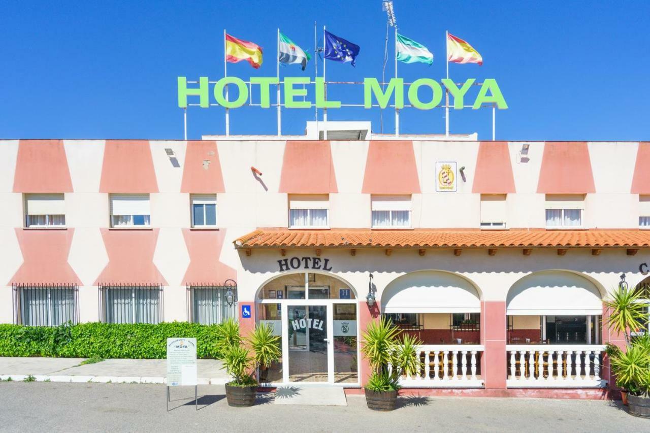 Hotel Restaurante Moya Monesterio Exteriér fotografie